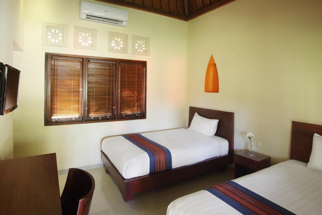 Puri Rinjani Bungalows & Hostel Kuta  Экстерьер фото