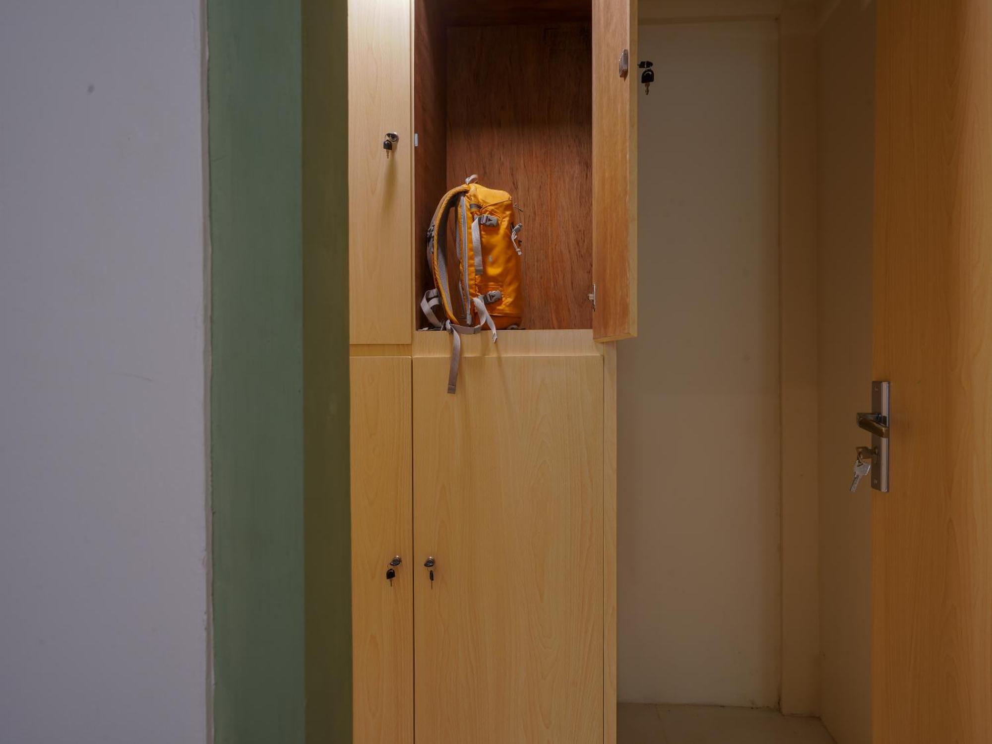 Puri Rinjani Bungalows & Hostel Kuta  Экстерьер фото